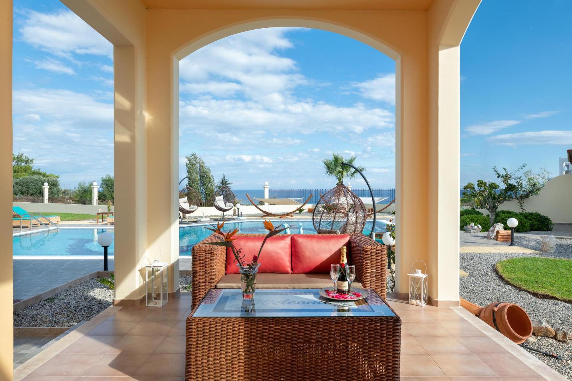 Rose Villa